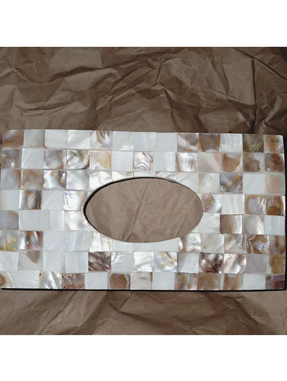 Milano NWT Mother Of Pearl Mosaic Rectagular Tissue Box Cover In Cream/Brown